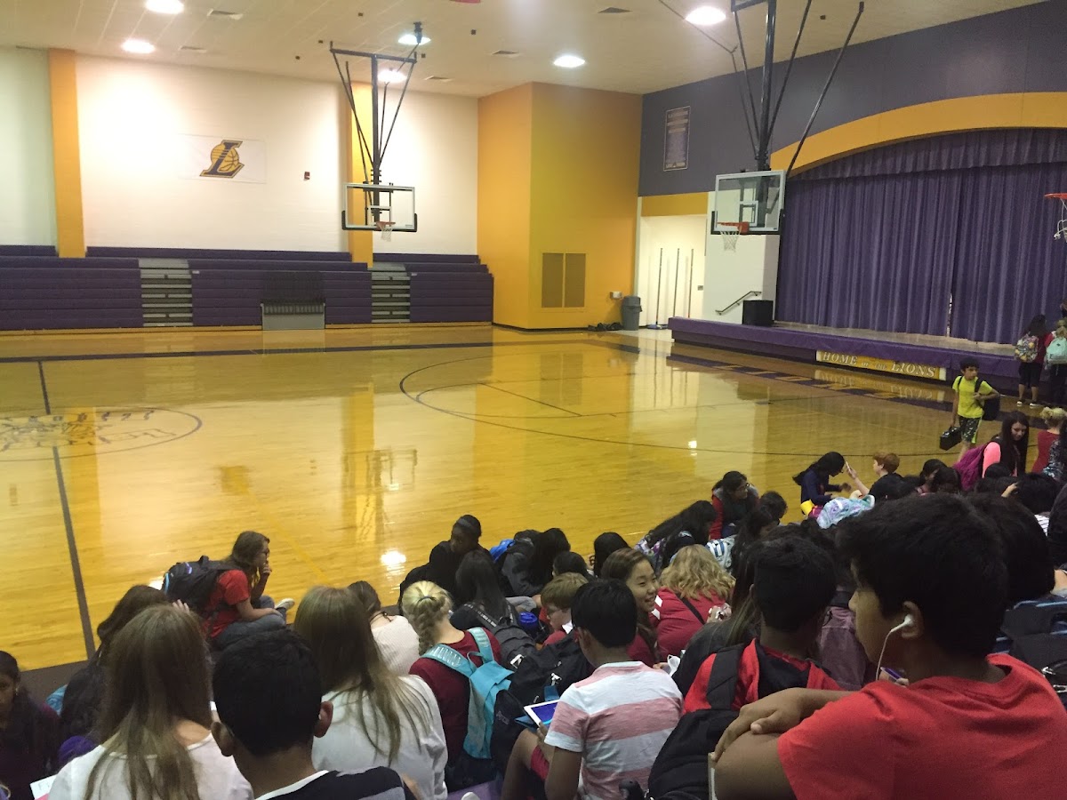 Lakeside Middle School